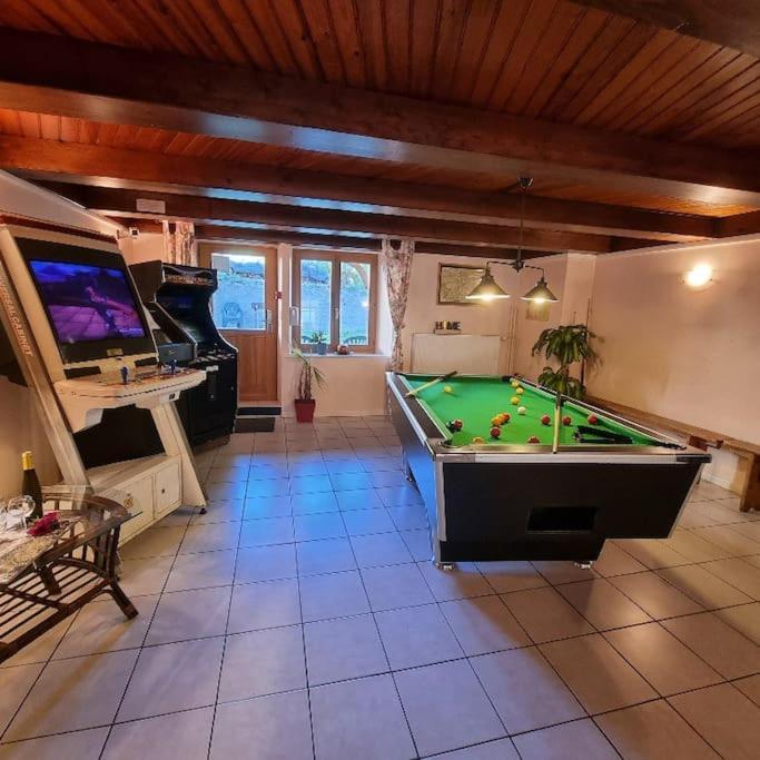 Gite Eglantine 2 A 6 Personnes Avec Spa Et Salle De Jeux Dans La Residence Ventron Dış mekan fotoğraf