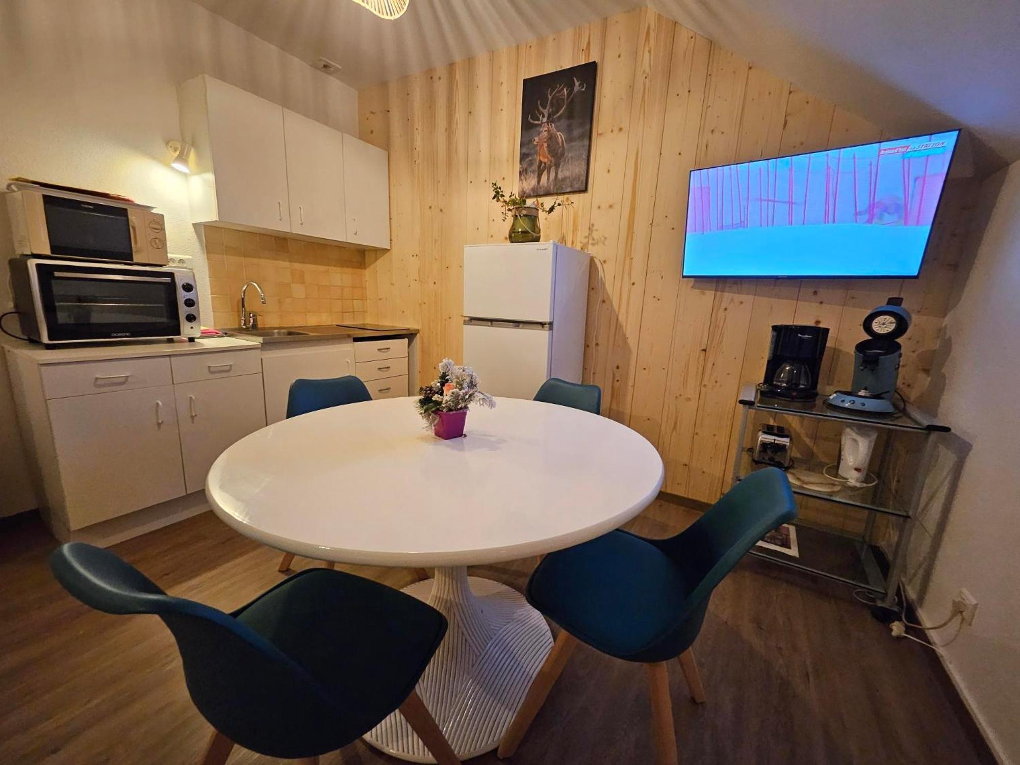 Gite Eglantine 2 A 6 Personnes Avec Spa Et Salle De Jeux Dans La Residence Ventron Dış mekan fotoğraf
